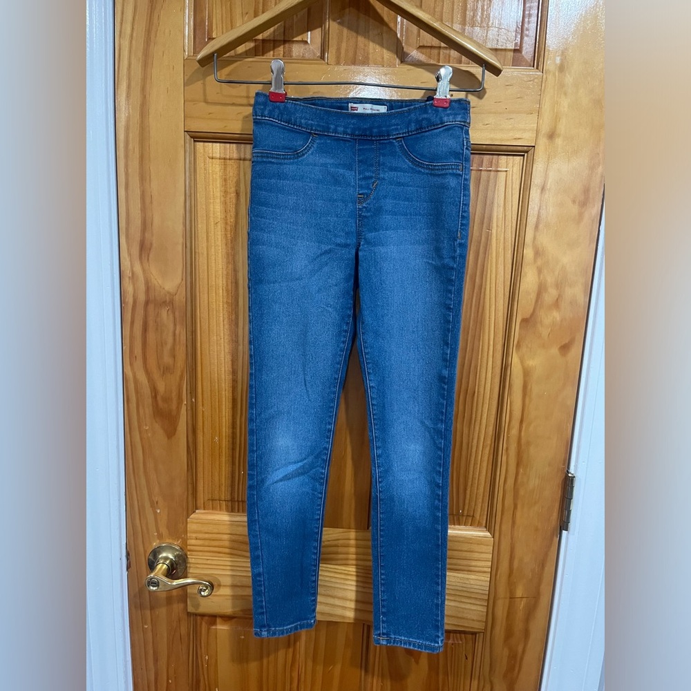 Young Girl Levi’s Pull On Blue Jegging Pant Size 10 Regular